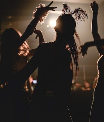 Afro Dance in Amsterdam: Een ritmische ontdekkingsreis van zelfexpressie